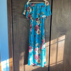 Women’s off shoulder floral maxi dress - blue, peach, green - so fun! NWOT
